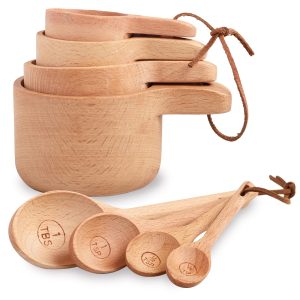 10-piece wooden measuring cups and spoons set in solid beechwood