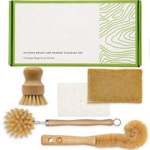 5-piece bamboo dish brush set with three brushes, two cleaning pads and retail box