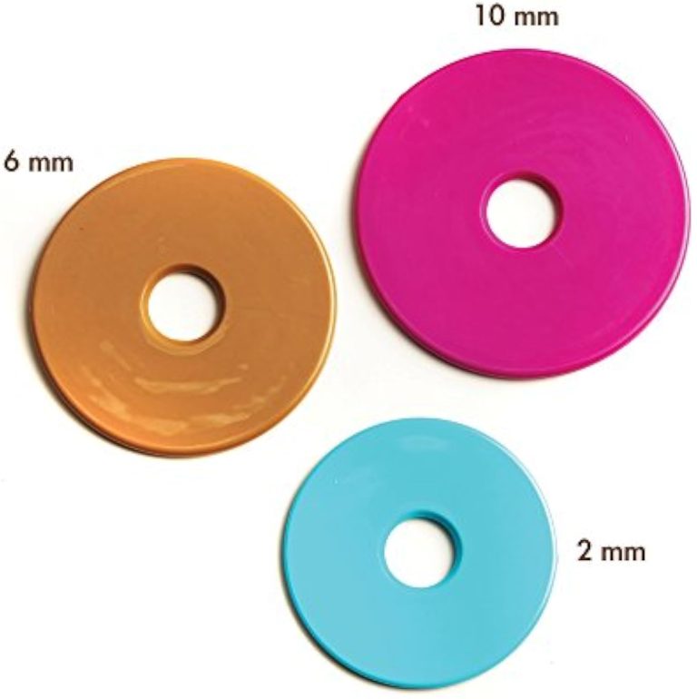 Three rolling pin thickness rings labeled 2 mm in turquoise, 6 mm in amber and 10 mm in pink