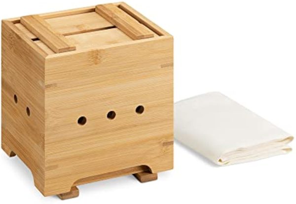 Bamboo tofu maker kit with a slatted press lid, side drainage holes and a folded white cloth